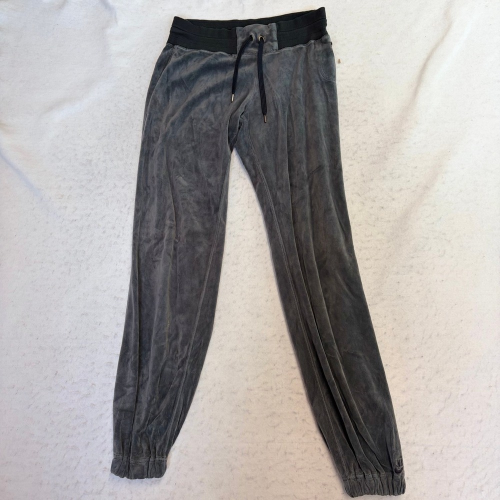 Nike Sportswear Jogger Pants Womens Small Gray Velour Drawstring Elastic Cuff